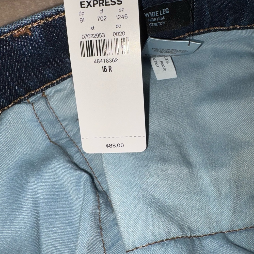 NWT Express Dark wash High Rise Wide leg jeans Sz 16 - Picture 4 of 5